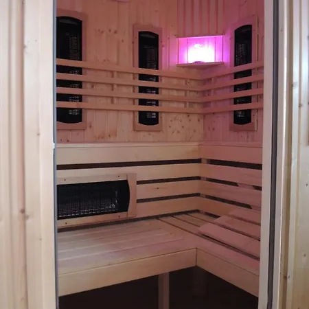 Δωμάτια σε οικογενειακή κατοικία Bernadeta