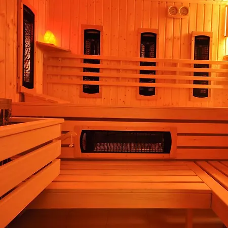 Bernadeta * Бялы-Дунаец