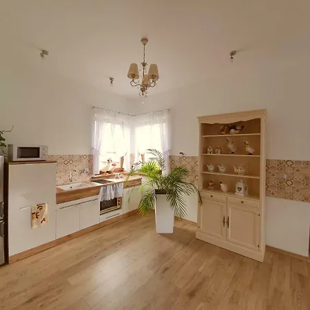 Δωμάτια σε οικογενειακή κατοικία Bernadeta